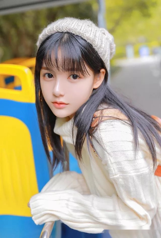2025新澳门和香港精准正版免费_: 令人信服的论证，是否能带来深刻的思考？